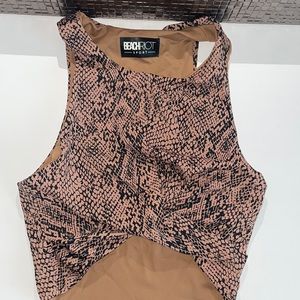 Beach Riot crop top - worn once only - sz small